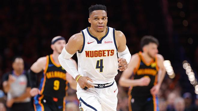 在许多体育 在许多体育