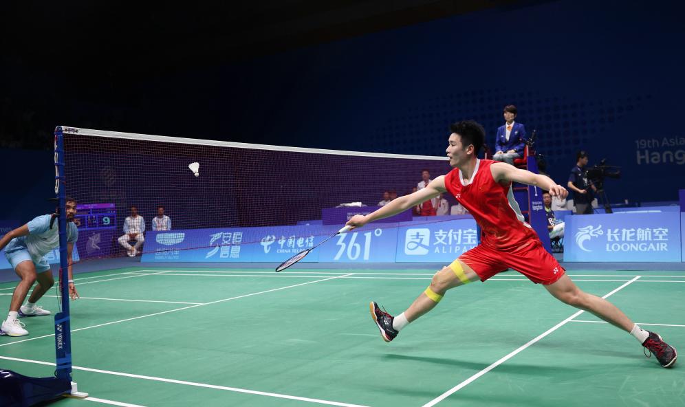 尽管教练的 尽管教练的