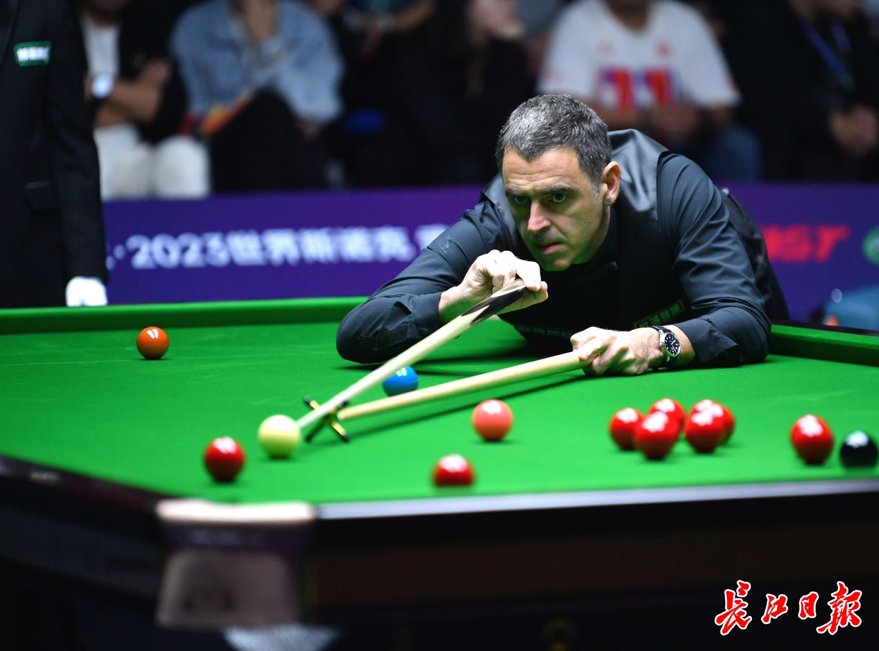 攻端表现出 攻端表现出