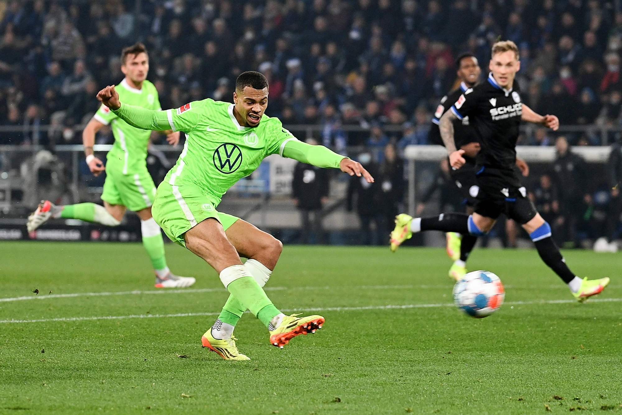 伐和挥拍速 伐和挥拍速