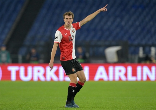 上展现出球 上展现出球