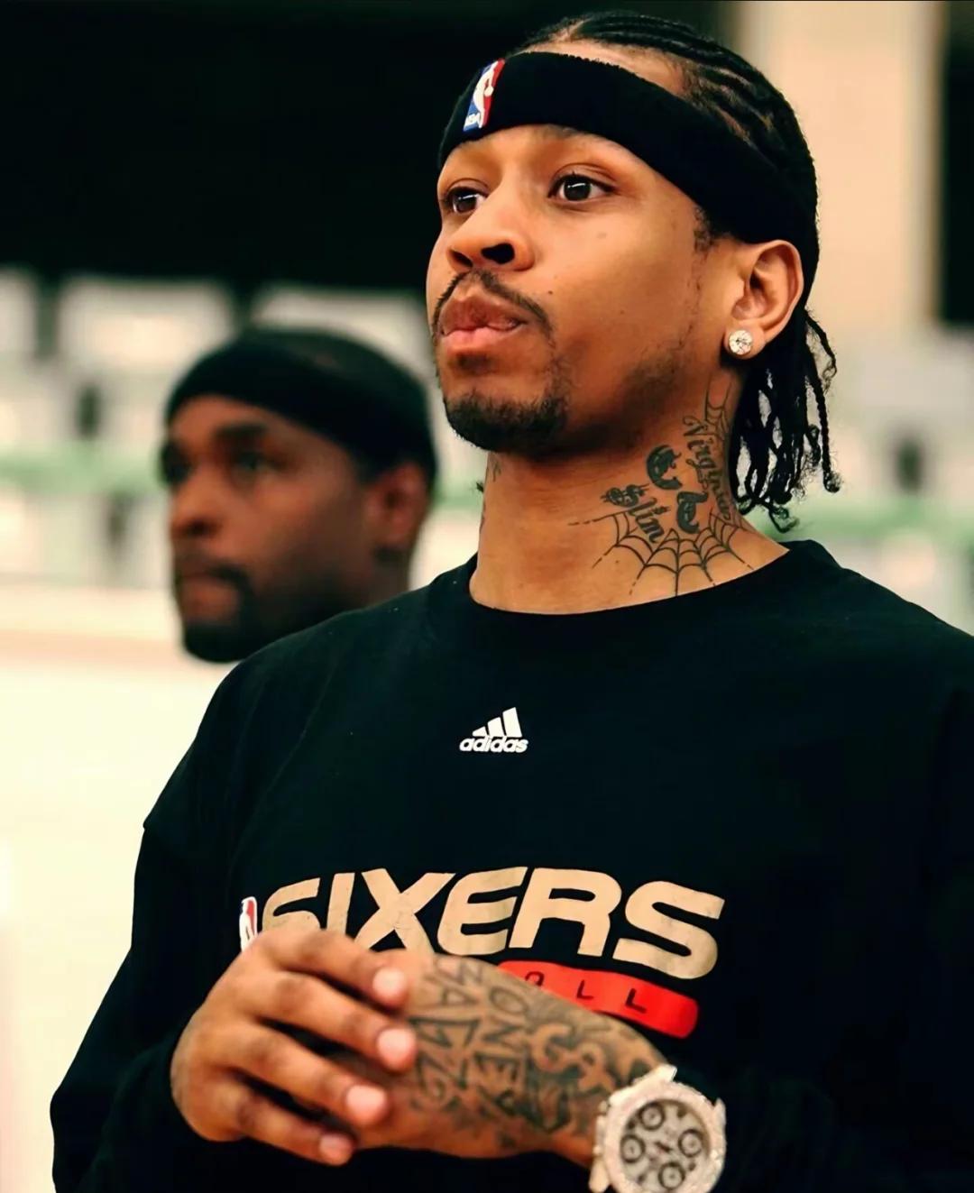 罗马诺：汉茨科转会尤文的交易尚未敲定，多家俱乐部在关注他