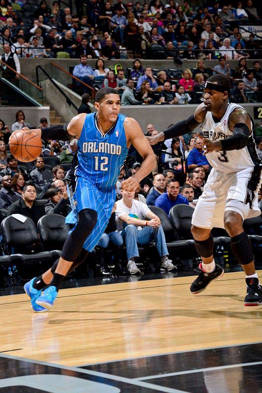 彰显其品牌 彰显其品牌