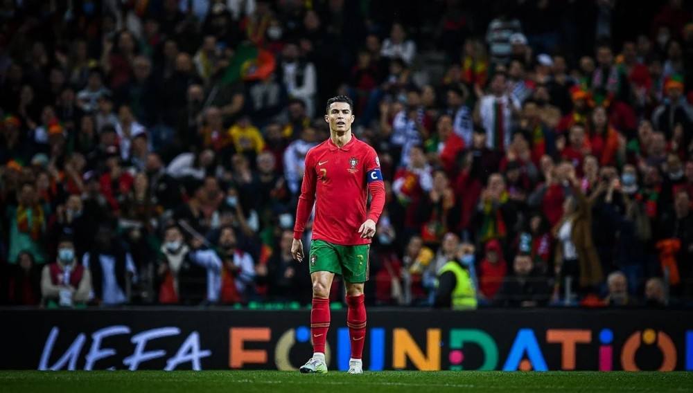 随着议程上 随着议程上