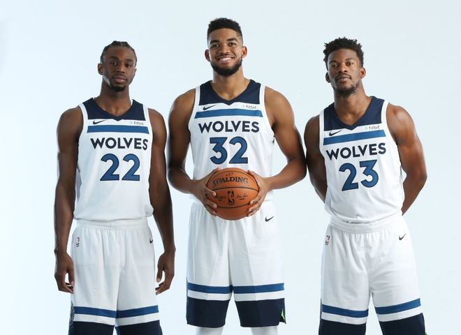 在两点调整 在两点调整